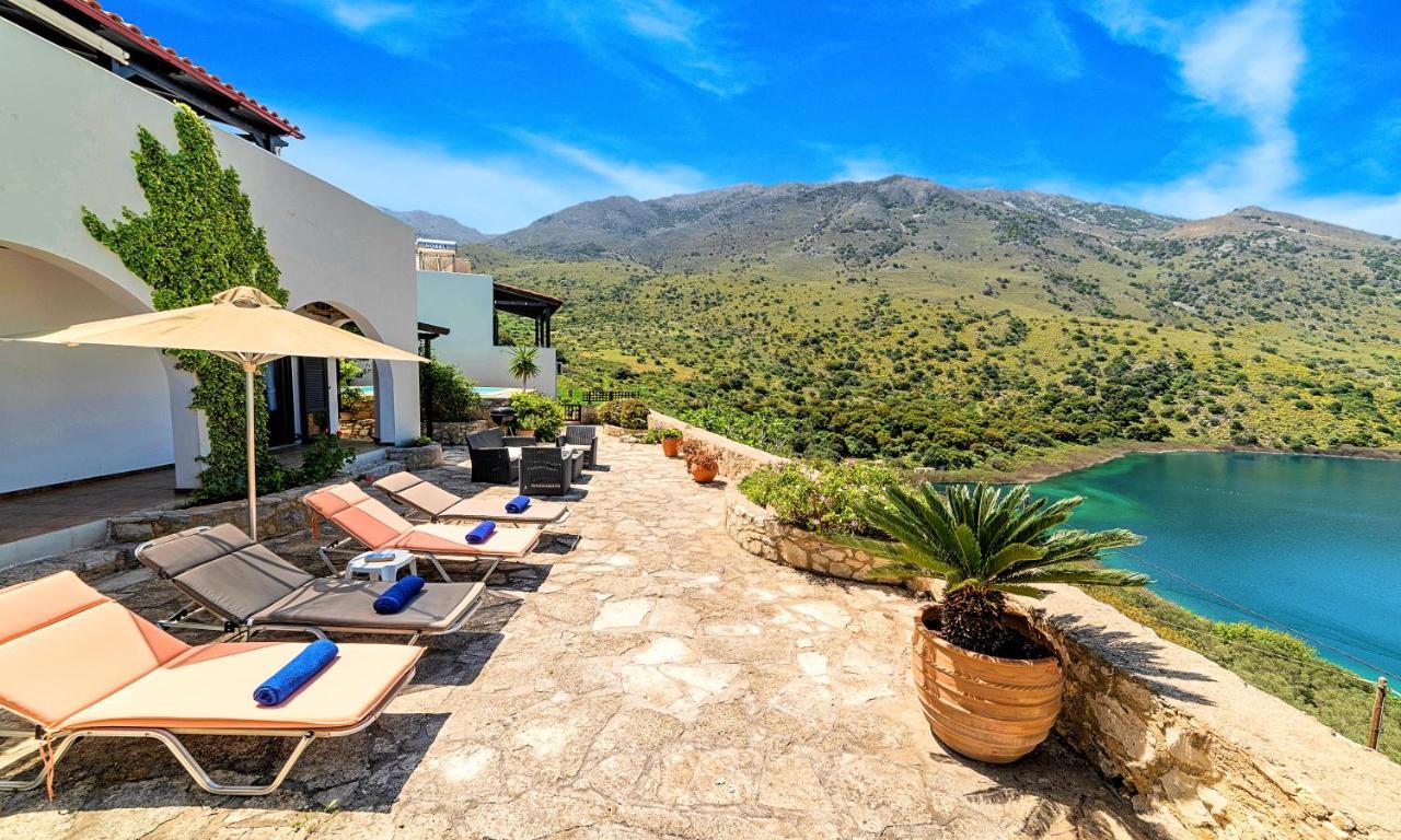 Du Lac Villas Kournas Exterior photo