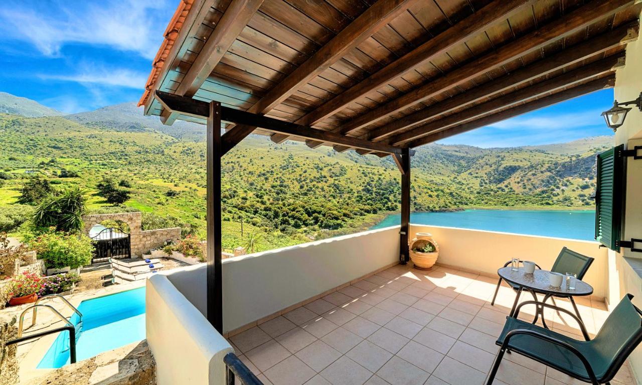Du Lac Villas Kournas Exterior photo