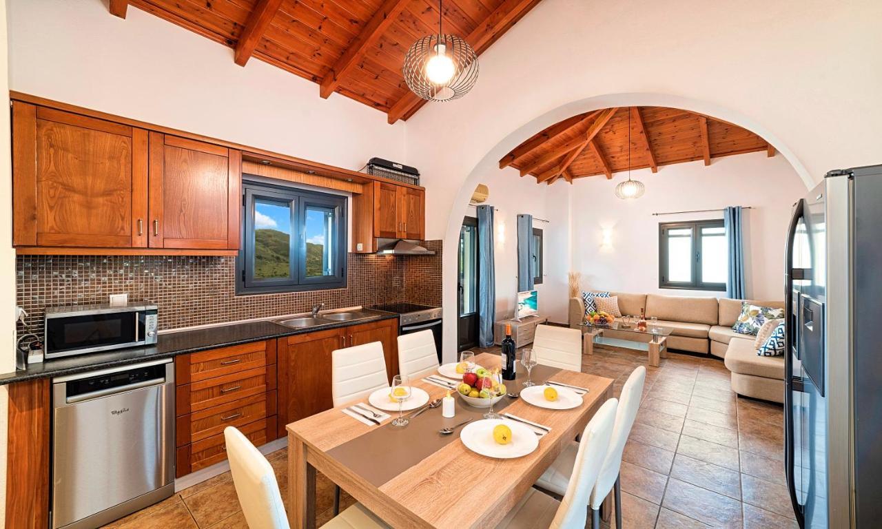 Du Lac Villas Kournas Exterior photo