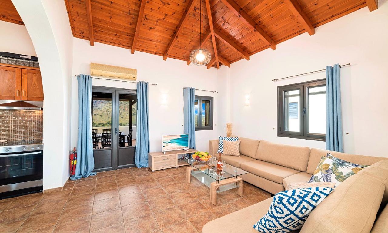 Du Lac Villas Kournas Exterior photo
